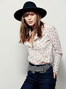 Free People: ‘Snow Day’ Sale Up To 50% Off & Must-Haves Under $50